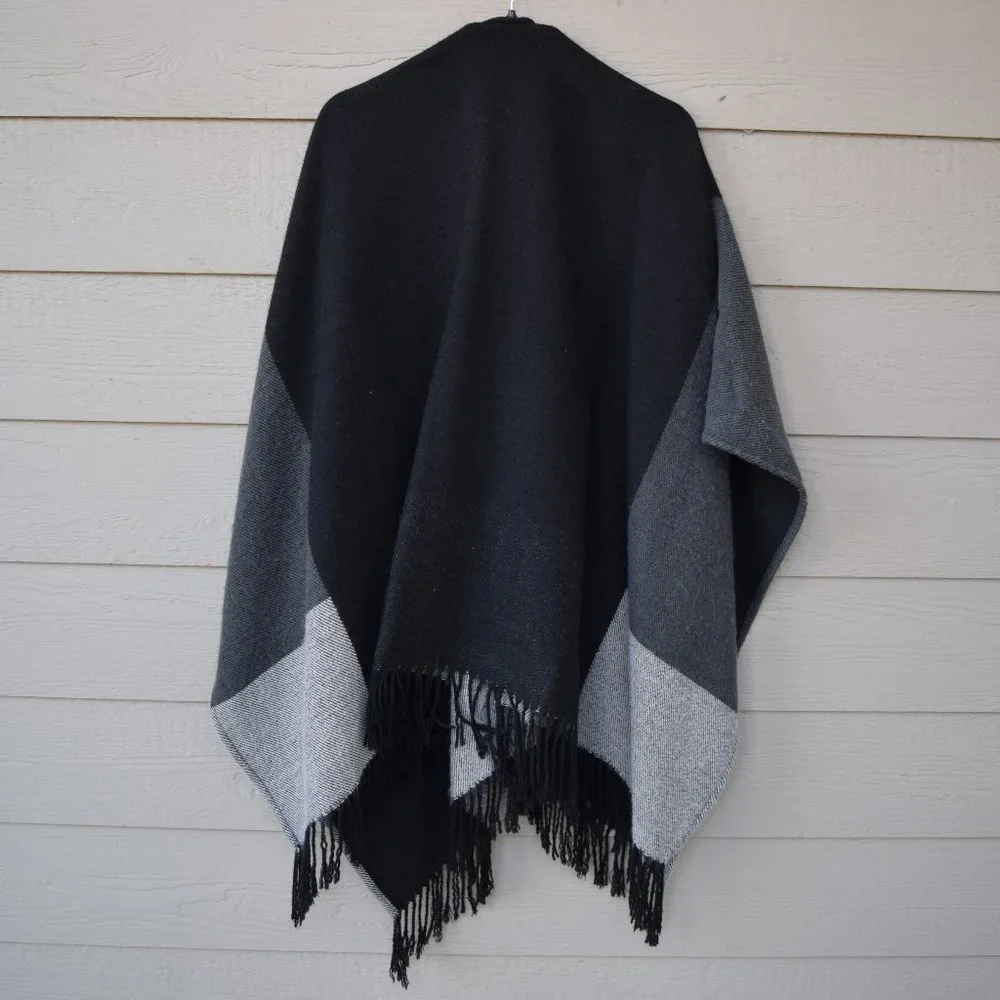 Sweater Wrap - Picture 3 of 6